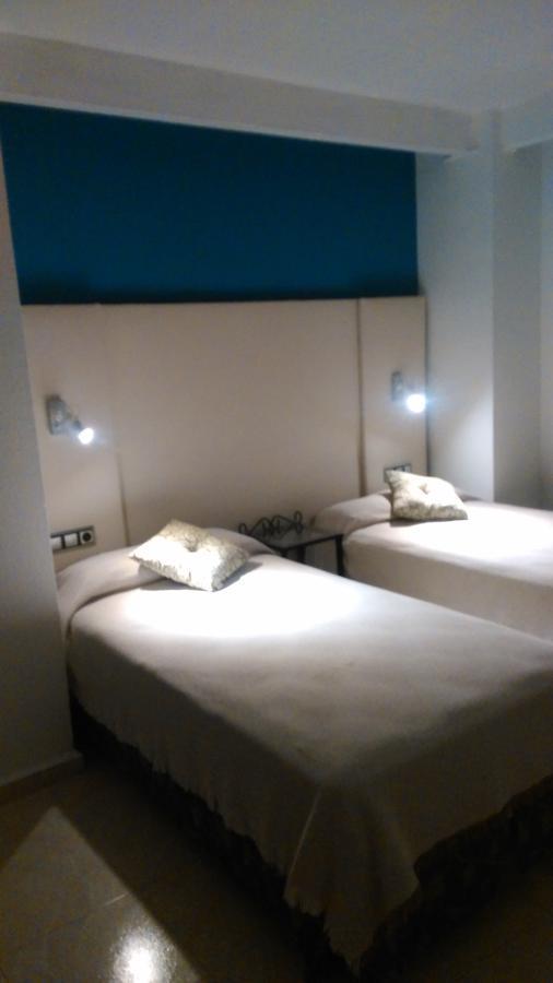 Hotel Nuevo Ara Касерес Екстер'єр фото