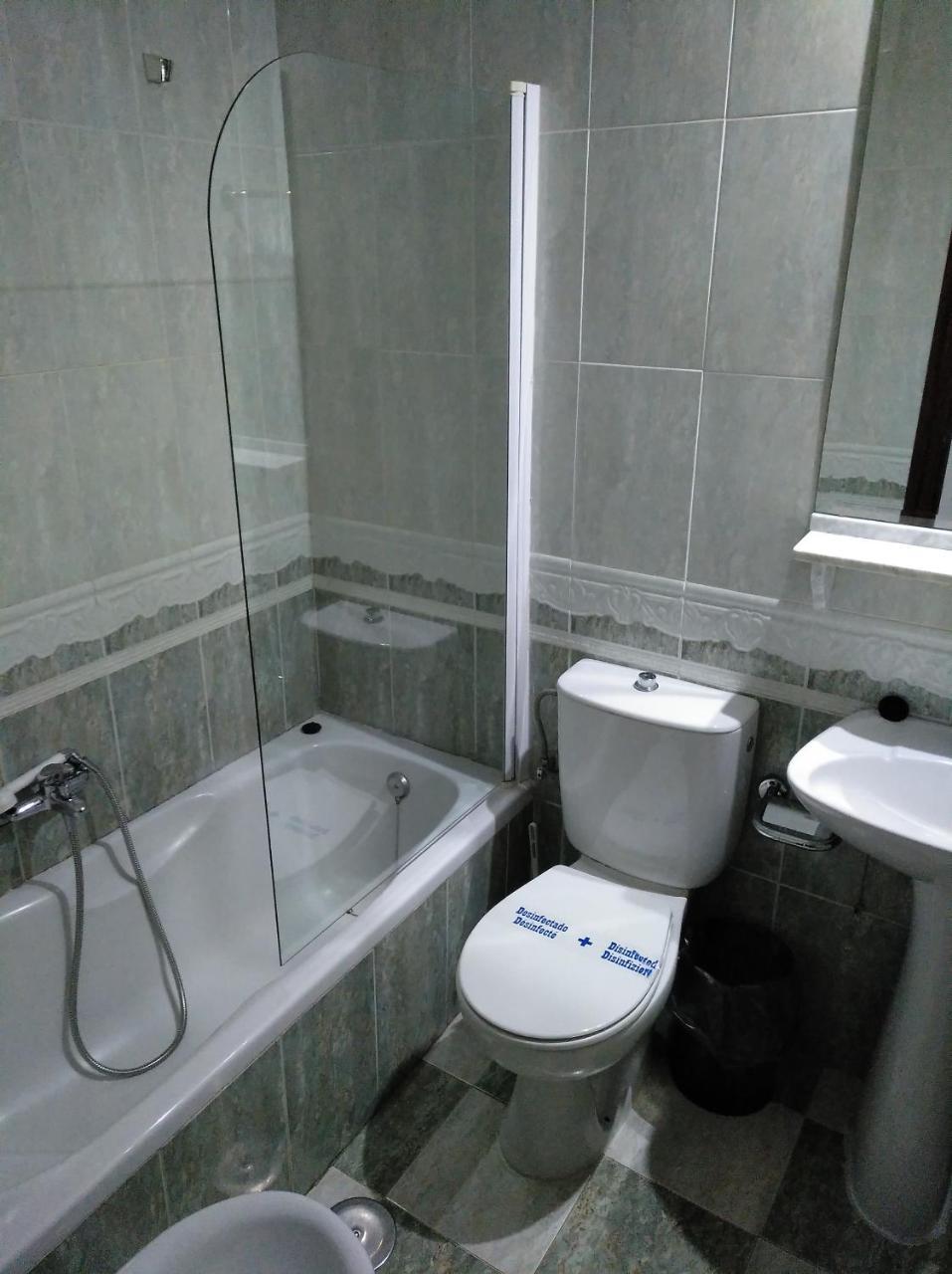Hotel Nuevo Ara Касерес Екстер'єр фото