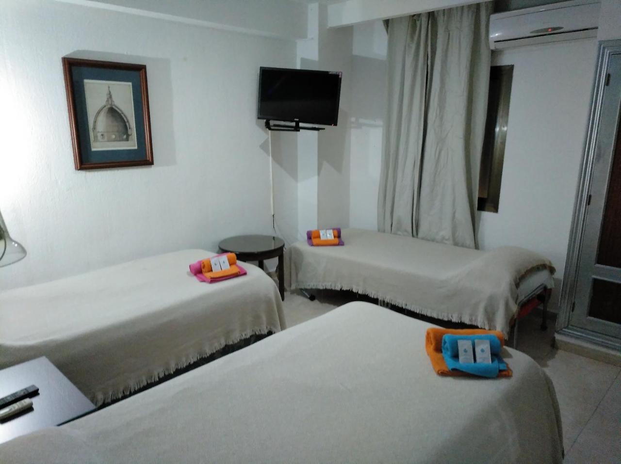Hotel Nuevo Ara Касерес Екстер'єр фото